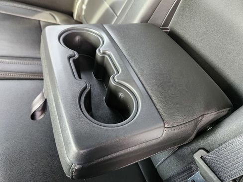 Used 2021 GMC Sierra 1500 SLT w/ SLT Premium Package image 33