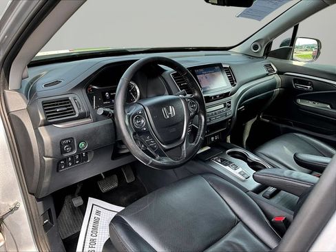 Used 2023 Honda Ridgeline RTL-E image 18