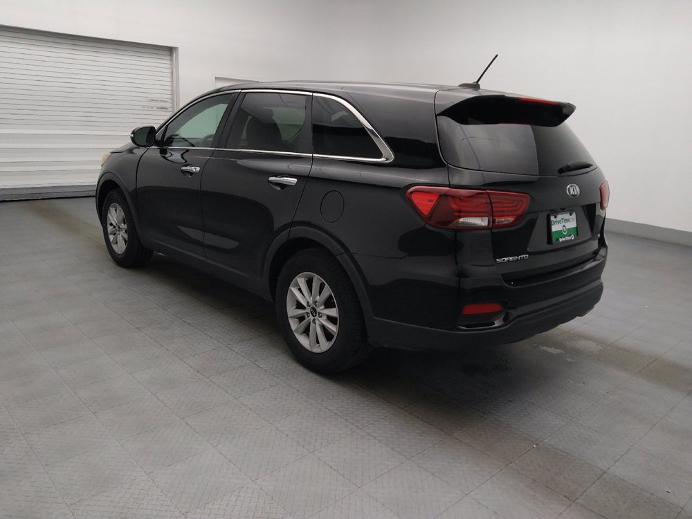 Used 2019 Kia Sorento L FWD image 3