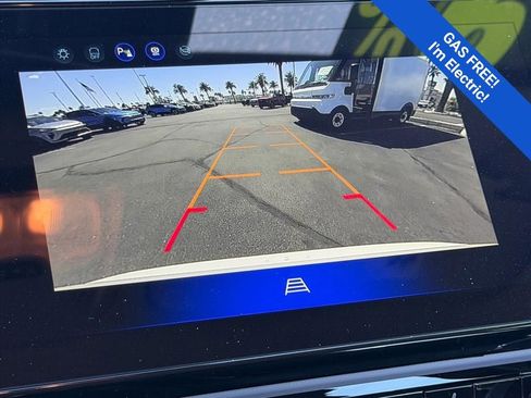 New 2027 Chevrolet Bolt LT w/ Comfort Package FWD image 12