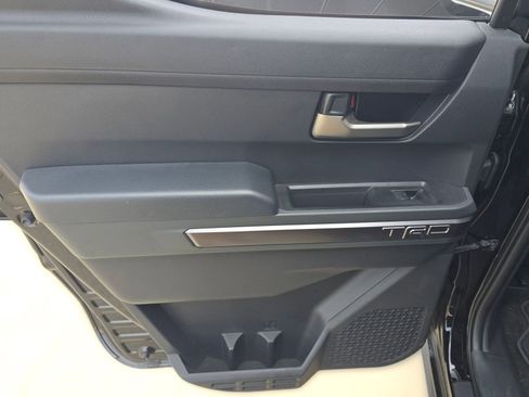 Used 2024 Toyota Tacoma TRD Off-Road w/ TRD Off Road Premium Package image 17