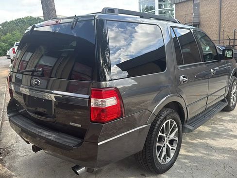 Used 2015 Ford Expedition XLT w/ Equipment Group 202A RWD image 4