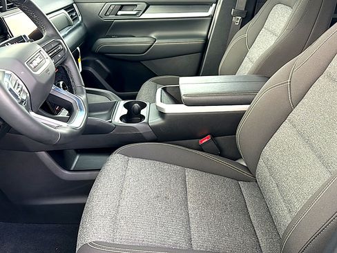 New 2026 GMC Terrain Elevation w/ Black Edition AWD/4WD image 10