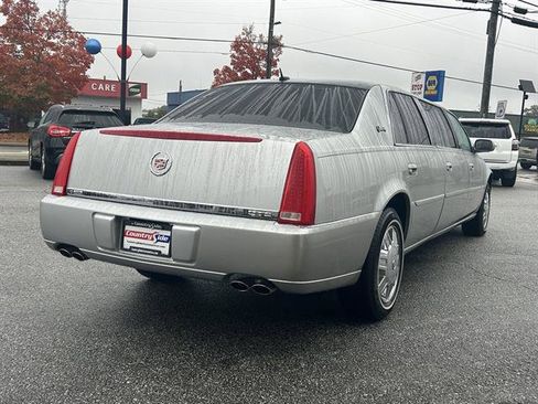 Used 2008 Cadillac DTS Limousine image 6