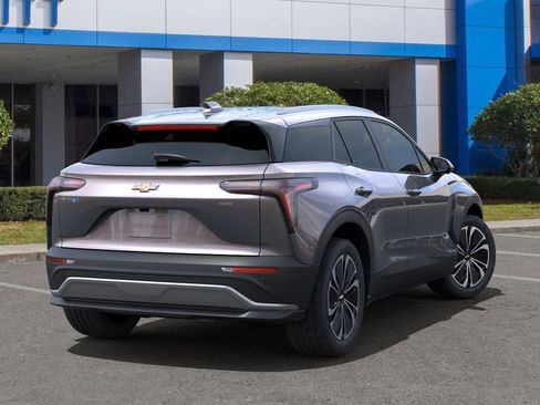 New 2025 Chevrolet Blazer EV LT image 4