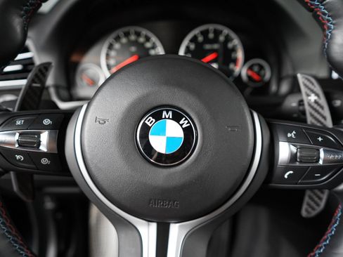 Used 2014 BMW M5 RWD image 57