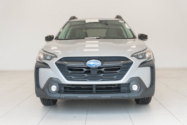 Used 2023 Subaru Outback Premium AWD/4WD image 20