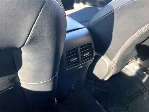 Used 2025 Ford Escape ST-Line image 35