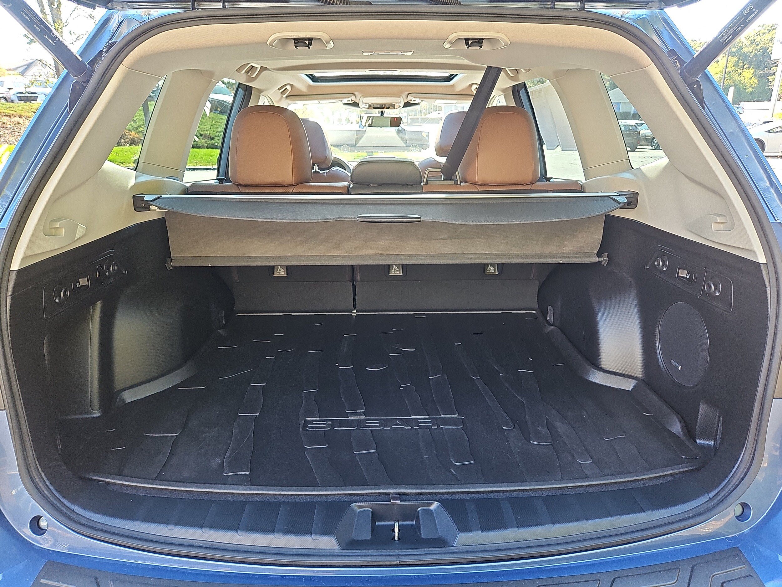 Certified 2024 Subaru Forester Touring AWD/4WD image 36