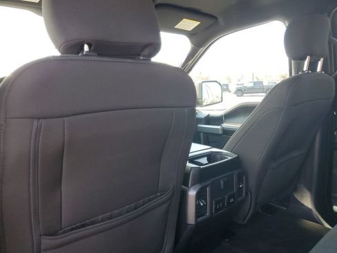 Used 2018 Ford F150 XLT w/ Equipment Group 302A Luxury AWD/4WD image 32