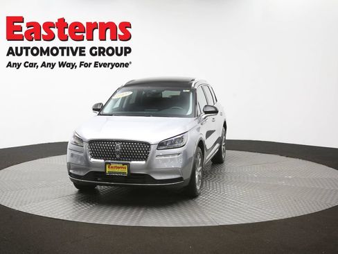 Used 2022 Lincoln Corsair AWD w/ Premium Package image 56