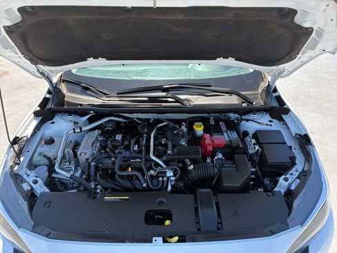 Used 2025 Nissan Sentra SV FWD image 30