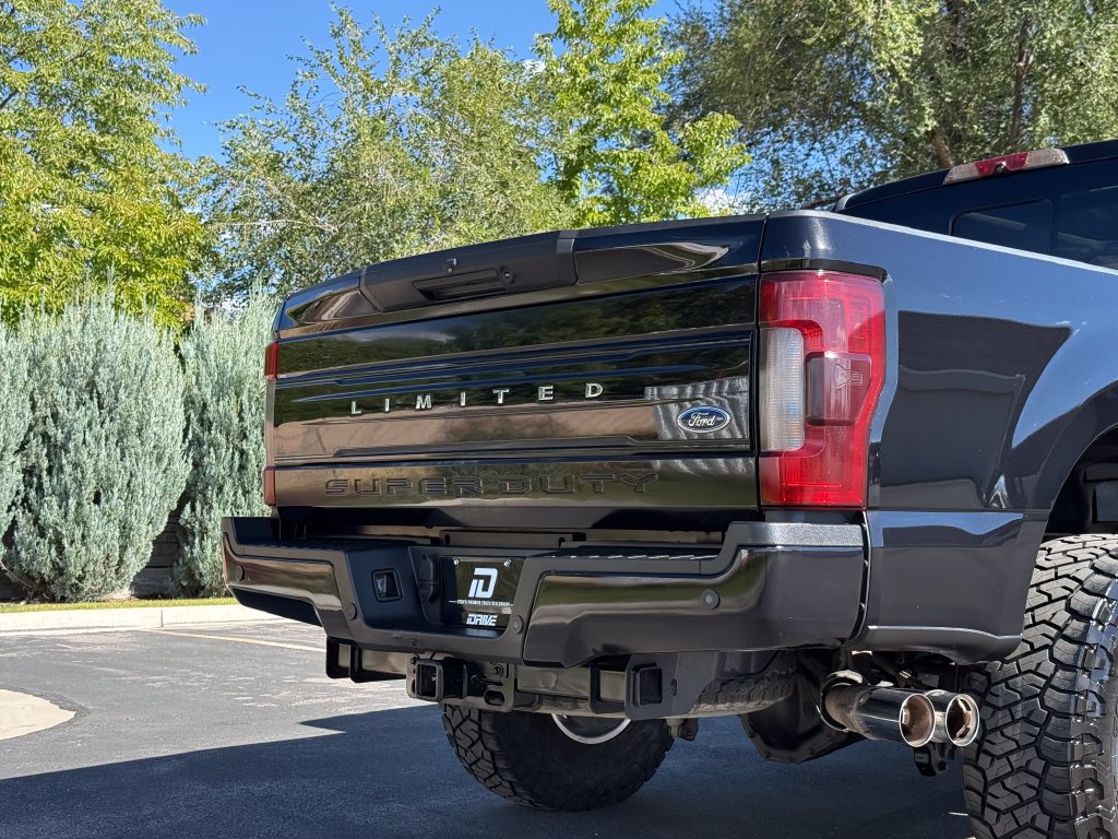 Used 2019 Ford F350 Limited w/ FX4 Off-Road Package AWD/4WD image 15