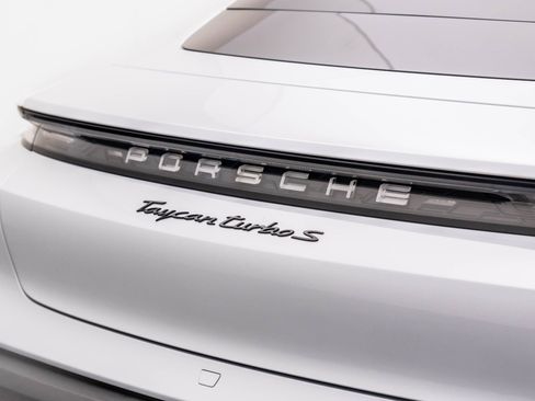 Certified 2023 Porsche Taycan Turbo S image 33