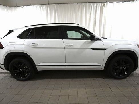 New 2026 Volkswagen Atlas Cross Sport SEL R-Line AWD/4WD image 14