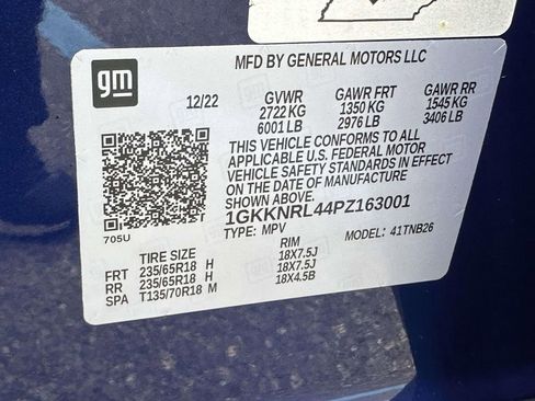 Used 2023 GMC Acadia SLE w/ Driver Convenience Package image 20