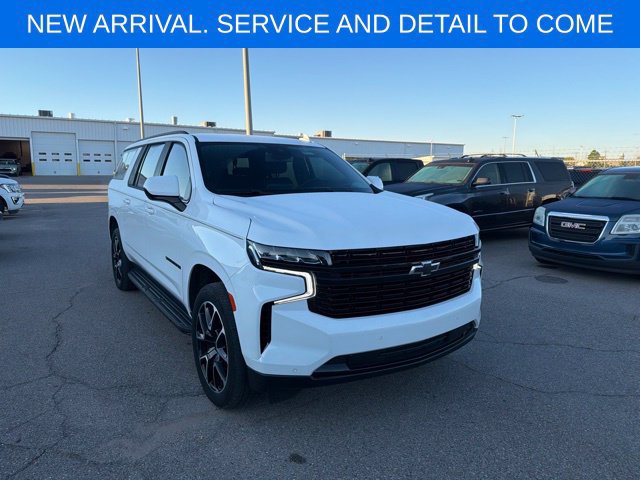 Used 2024 Chevrolet Suburban RST w/ Sport Performance Package AWD/4WD image 1
