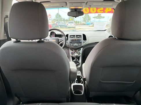 Used 2012 Chevrolet Sonic LT image 15