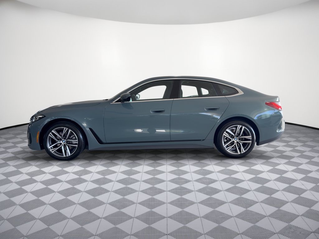 Used 2026 BMW 430i w/ Premium Package RWD image 2