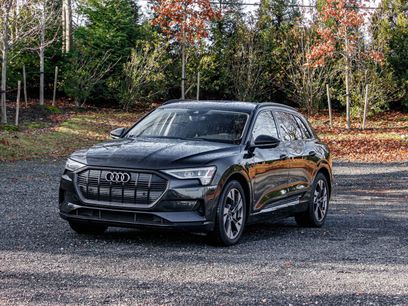 Used 2021 Audi e-tron Premium w/ Convenience Plus Package