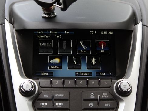 Used 2017 Chevrolet Equinox LT w/ Convenience Package FWD image 16