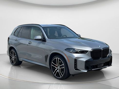 New 2026 BMW X5 xDrive40i w/ M Sport Package AWD/4WD image 3