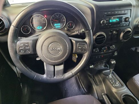Used 2014 Jeep Wrangler Sport w/ Quick Order Package 24S AWD/4WD image 22