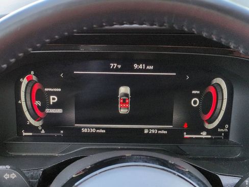 Used 2022 Nissan Pathfinder Platinum w/ Cargo Package FWD image 27