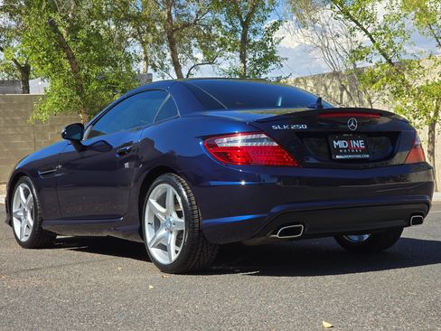 Used 2015 Mercedes-Benz SLK 250 image 8