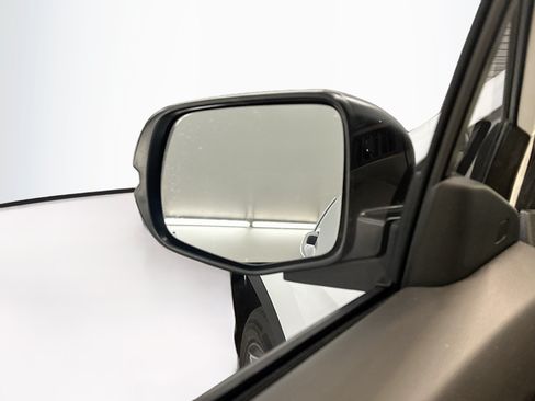 Used 2023 Honda Passport EX-L image 16