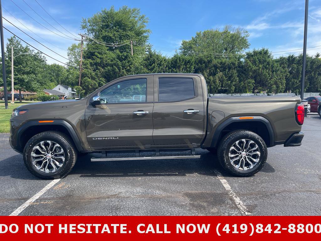 Used 2023 GMC Canyon Denali AWD/4WD image 14