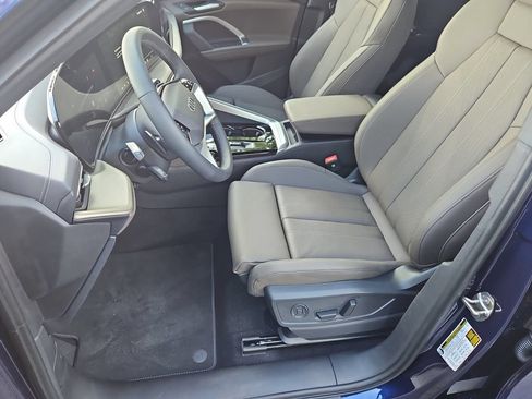 Used 2025 Audi Q5 Premium Plus AWD/4WD image 6