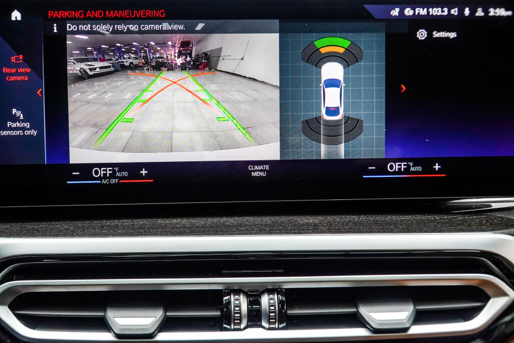Used 2023 BMW i4 eDrive40 w/ Premium Package RWD image 32