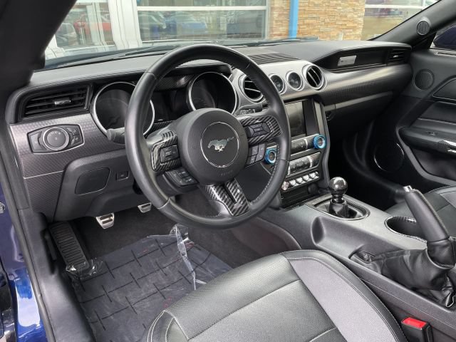 Used 2019 Ford Mustang GT Premium w/ GT Performance Package RWD image 2
