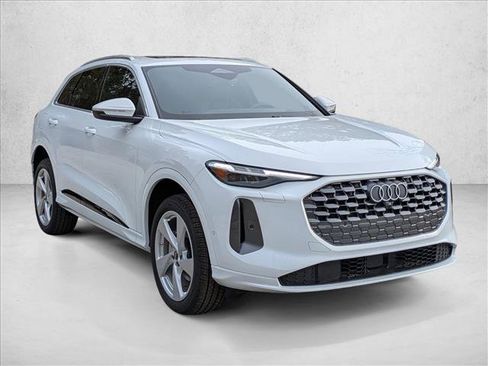 New 2025 Audi Q5 Premium Plus image 9