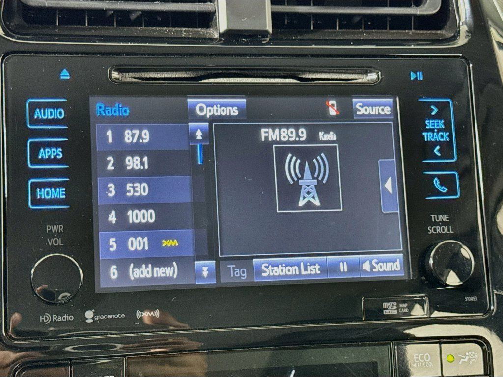 Used 2016 Toyota Prius Four FWD image 33