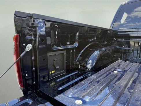 New 2026 Ford F150 Lariat AWD/4WD image 8
