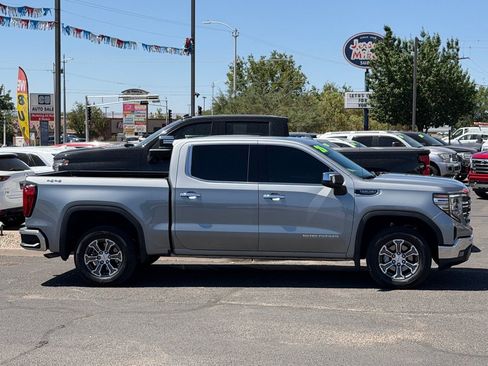 Used 2026 GMC Sierra 1500 SLT AWD/4WD image 3