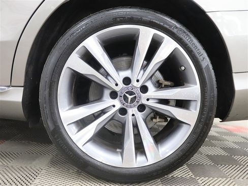 Used 2019 Mercedes-Benz C 300 4MATIC Sedan image 38