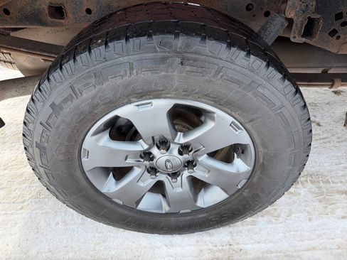 Used 2012 Ford F150 STX w/ STX Decor Pkg image 15