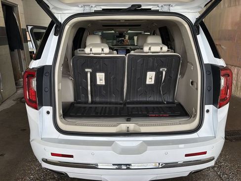 Used 2023 GMC Acadia Denali w/ Denali Ultimate Package AWD/4WD image 26
