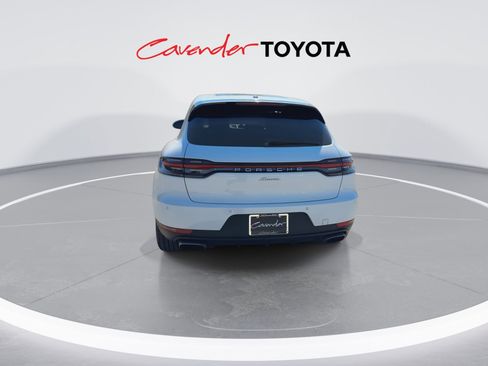 Used 2021 Porsche Macan image 7