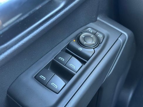 Used 2025 Chevrolet Silverado 1500 Custom Trail Boss w/ Turbomax Blackout Package image 18