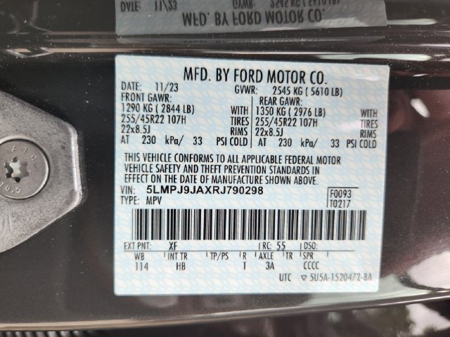 Certified 2024 Lincoln Nautilus Black Label AWD/4WD image 27