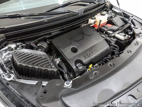 Used 2024 Buick Enclave Premium image 36