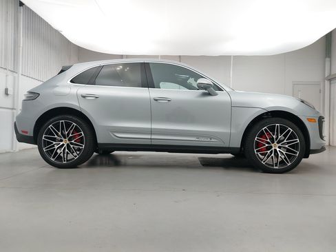 Certified 2026 Porsche Macan S AWD/4WD image 8