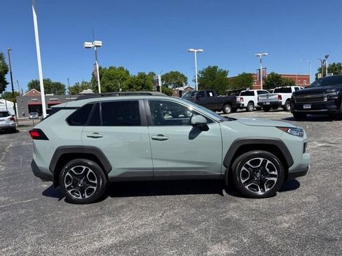Used 2021 Toyota RAV4 Adventure w/ Convenience Package AWD/4WD image 5