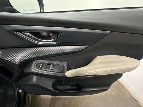 Used 2023 Subaru Ascent Premium w/ Convenience Package image 22