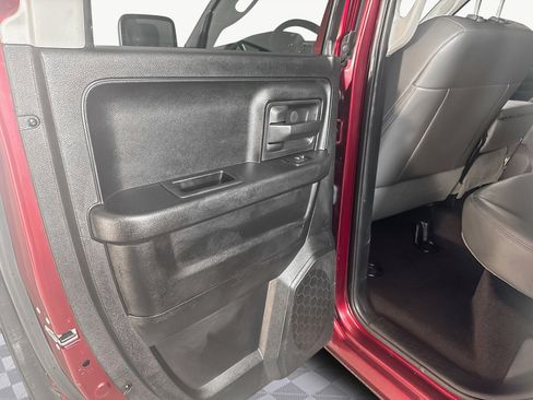 Used 2017 RAM 1500 Express image 24