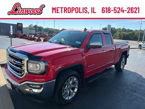 Used 2017 GMC Sierra 1500 SLT w/ SLT Preferred Package AWD/4WD image 4